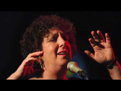 Adrienne Cooper A gute vokh!