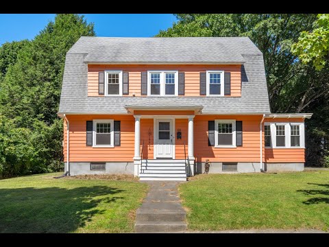 66 Berwick Street Worcester, MA | ColdwellBankerHomes.com