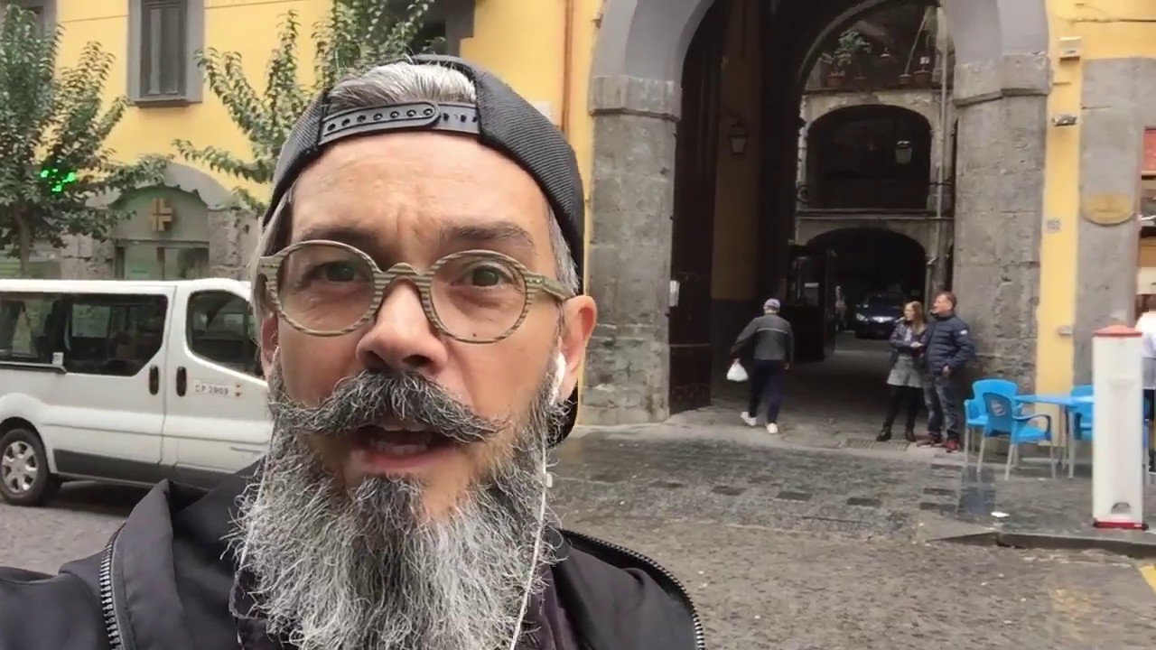 Nápoles, Catedral san Genaro Via Toledo Calle de los Pesebres DÍA 1- ¡Qué Gran Viaje! Lee de Caires