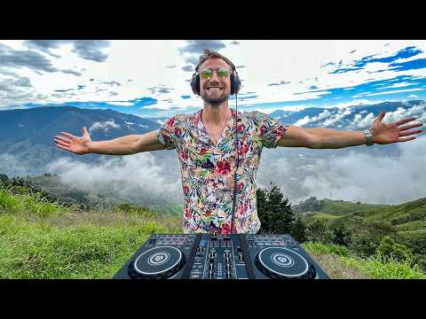 Melodic House Set with Paragliders (Lane 8, Lstn, Yotto, Nora En Pure, Sultan + Shepard)