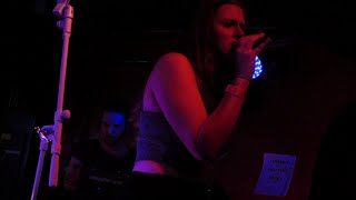 Paperwhite - Got Me Goin - Live @ Middle East Upstairs