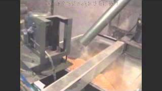 preview picture of video '6FW-24 flour machine.flv'