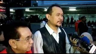 Download lagu Cak Lontong Menghibur Anggota TNI-Polri yang Berjaga di Bawaslu mp3 Download lagu Cak Lontong Menghibur Anggota TNI-Polri yang Berjaga di Bawaslu mp3