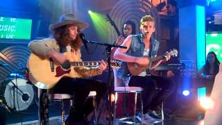 Cody Simpson-Summertime Of Our Lives (live at NML)