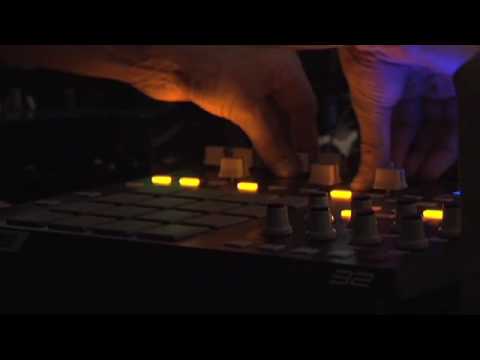 Groovement vs Zaius - Live @ Essentia - " B§B"