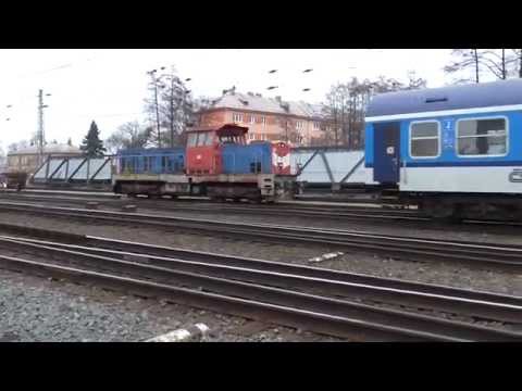 362.168-7 na vlaku R 910, aneb "honička" staničního posunu za rychlíkem