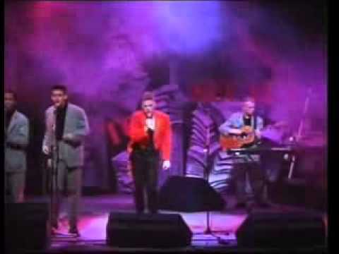 Victim Of Love – Live At The Palladium