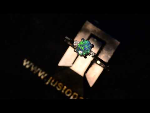 2 DIAMOND 18k WHITE GOLD SOLID AUSTRALIAN LIGHTNING RIDGE BLACK OPAL RING m12101