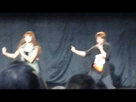 [FANCAM] 110912 Victoria and Amber of F(x) in LA Hot Summer