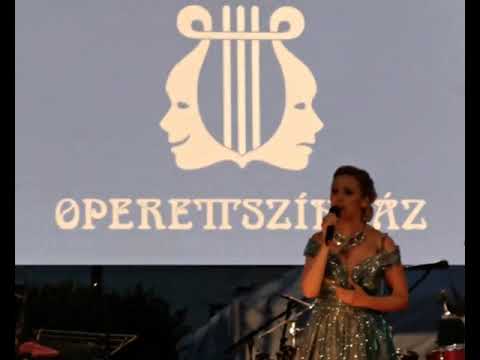 Füredi Nikolett - Miért kell hogy sírj Argentína?