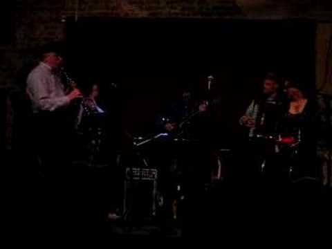 The Klezmakers play Der Shtiller Bulgar