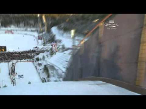 Drużynowy PŚ w Lahti 12.03.2011 - Adam Małysz, I seria - 126,5 m