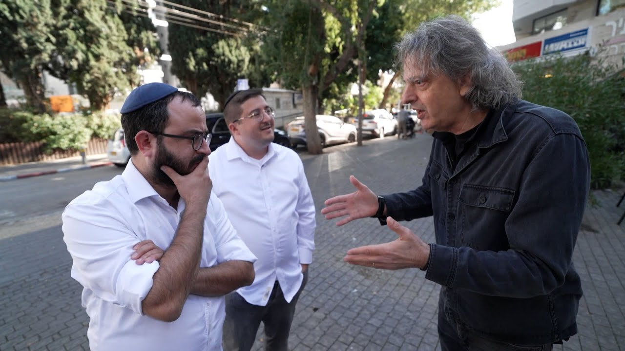 ערב עם שי שטרן 5 | משאל חנוכה עם מנדי ביתאן