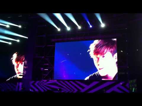 [kpopanda.com] SHINEE  - Ring ding dong at SM TOWN World Tour Jakarta [HD]