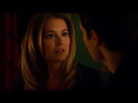 The Tomorrow People: Stephen and Hillary 1x16 first kiss