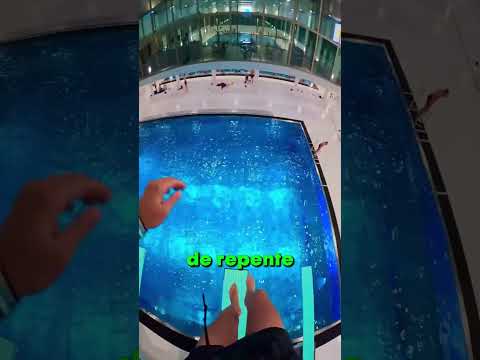 ERA PRA SER SÓ MAIS UM SALTO NORMAL NA PISCINA...😯