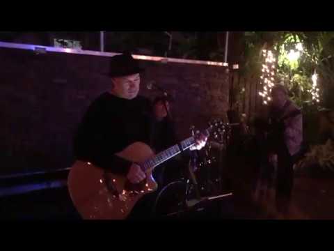 Chris Thomas Music video.