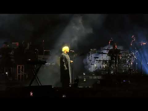 Massive Attack - Teardrop ft. Elizabeth Fraser | Fauna Primavera 2025 Multicam [4K HDR HQ Audio]