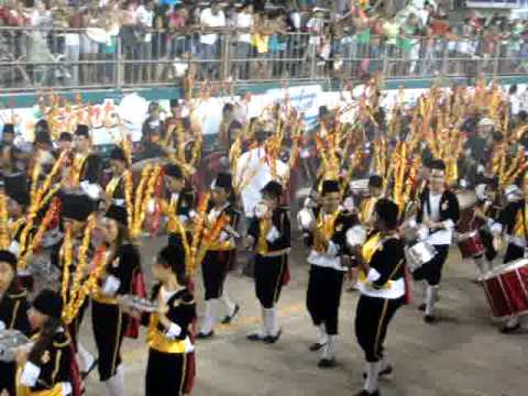 Bateria da Bandeirantes do Saboó - Carnaval 2011
