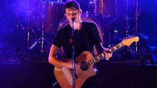 Twin Atlantic performing Crash Land at the Shepherd&#39;s Bush Empire.