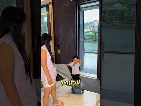 أمي وضعت لي أغرب الأشياء في حقيبتي! 😂🎒