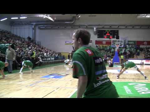 kosarka.si: Vladimer Boisa na ogrevanju pred tekmo Krka - Union Olimpija (11.1.2011)