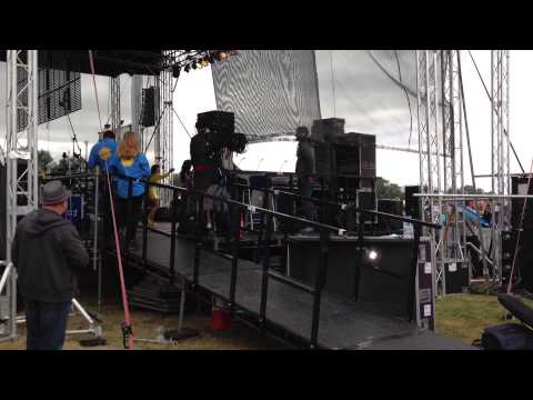 Bucks Fizz. Making your mind up.  From backstage (047)