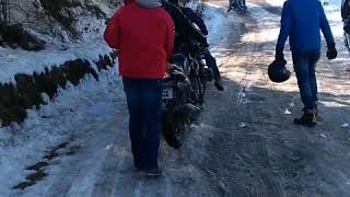 preview picture of video 'Bike skids on Black Ice at Auli, Uttarakhand'