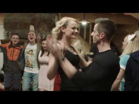 ANSAMBEL VIKEND - MALA (OFFICAL VIDEO - FULL HD)