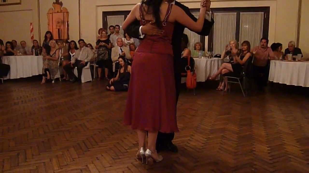 Julieta Qüesta y Raúl Choque - Olvidame - Juan D'Arienzo 2012