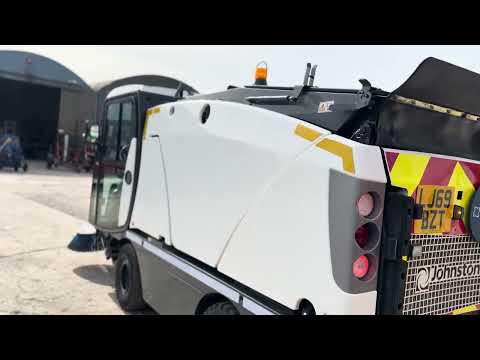 2019 JOHNSTON CITY ROAD SWEEPER...2,500 hours - Image 2
