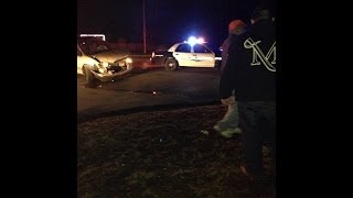 Crash on Levittown Parkway