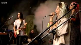 Warpaint - &#39;Composure&#39; (Live 2014)