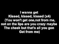 Bad Meets Evil - A Kiss [Lyrics]