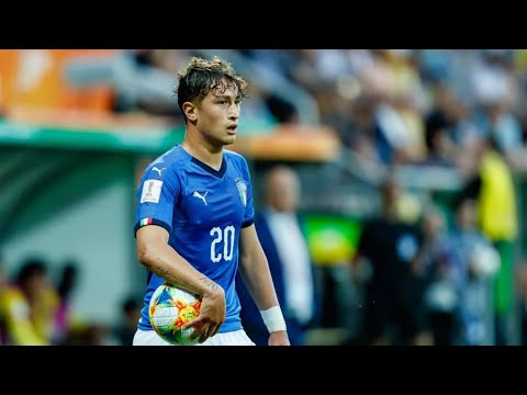 Salvatore Esposito-The Midfield Maestro In Spal