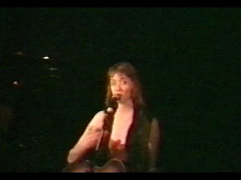 Suzanne Vega Live @ The Vogue 7/11/87