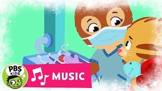 DANIEL TIGER&#39;S NEIGHBORHOOD | Dentists Are There to Help Song | PBS KIDS