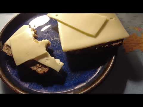 MongoTV_8736 - Min Natmad - RUGBRØD Med TAHIN og OST