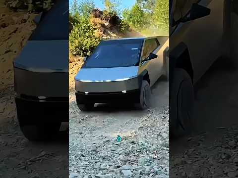 Cybertruck immobilisé à cause d'un câble de recharge bloqué ! #tesla #cybertruck #shorts #fyp