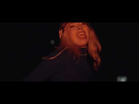 Desert Niños ft. Charles Ans _ Mis Nuevos Nikes (Video Oficial)