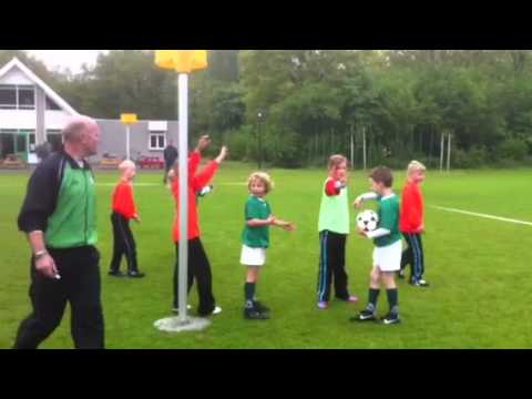 Leonidas F2 tegen Invicta F3