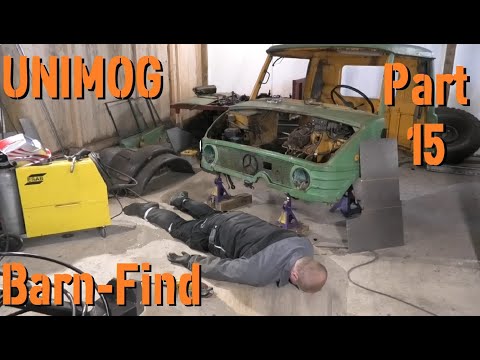 Unimog Barn Find. Part 15 - Time to Start the rust repair!