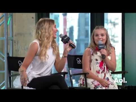 Lennon and Maisy On "Nashvile" | BUILD Series