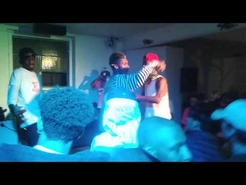 BLACK KRAY - ROBB MAH HOE $$ FT LUCKALEANNN