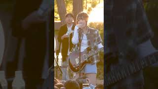 Download lagu QWER 대관람차 Ferris Wheel 큐더블유이알 쵸단 · 마젠타 · 히나 · 시연  노들섬 버스킹 직캠 250423  2 mp3