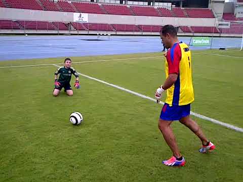 Entreno con Óscar Córdoba. Estadio Rommel Fernández. Panamá. Julio 2014.