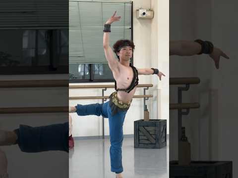 若手のホープ　Ryo Nakayama #nbaバレエ団 #ballet #dance #corsair #shorts