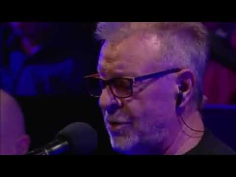 León Gieco │Todos Los Días Un Poco