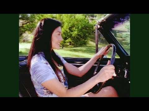 杏里 ANRI / あの夏に戻りたい [Official Video]