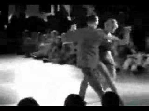  Alejandra Mantinan  and  Gabriel Missé  are  dancing  to  the  tango  "  Pata Ancha  "